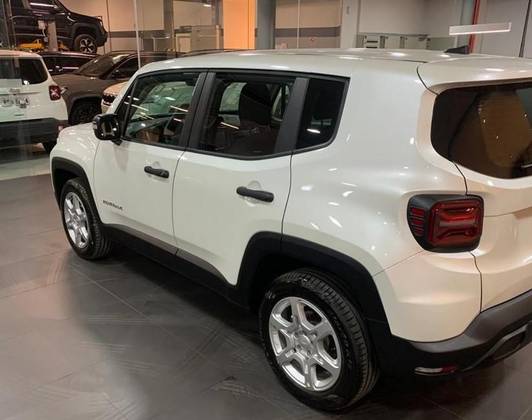 JEEP RENEGADE 1.3 T270 TURBO FLEX AT6 JEEP RENEGADE 1.3 T270 TURBO FLEX AT6
